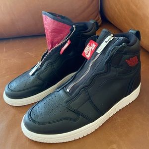 WMNS AIR JORDAN 1 HI ZIP(OUT OF STOCK ON NIKE.com)